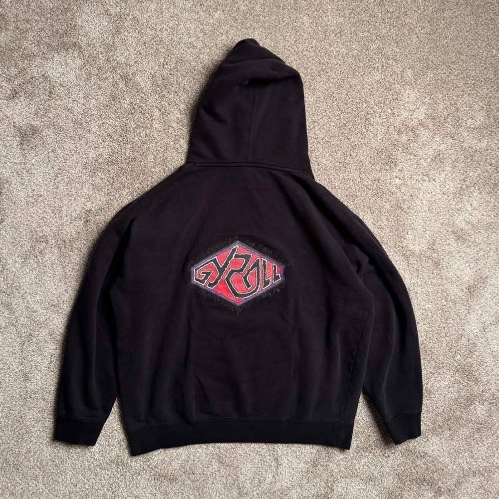 BLACK INDEPENDENT FLAME GRAPHIC HOODIE